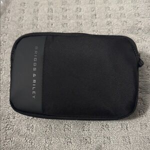 Briggs & Riley Black Sling Bag